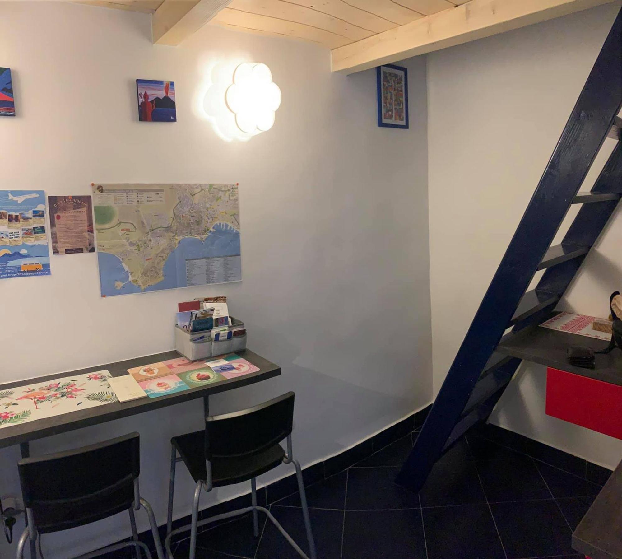 Reginella Holiday Home Наполи Екстериор снимка