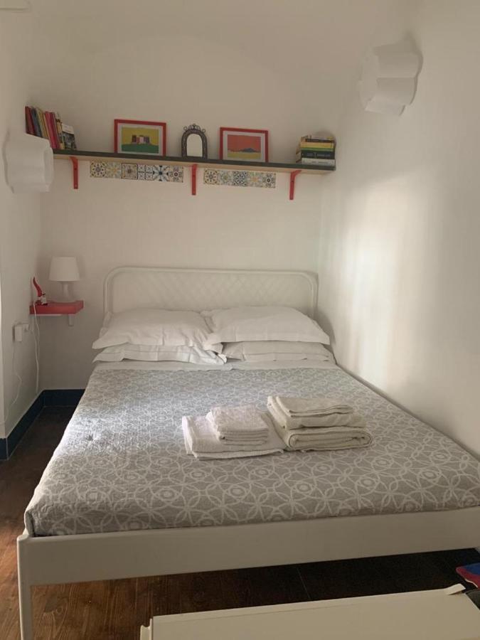 Reginella Holiday Home Наполи Екстериор снимка